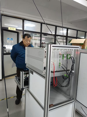 Máquina de ensaio de estatores de motor de corrente contínua com fixação pneumática fornecedor