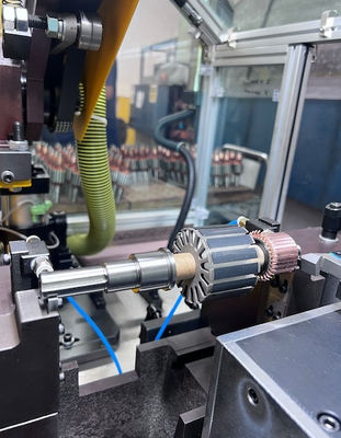 WIND-CT-TH4 Máquina de torneamento de comutador fornecedor
