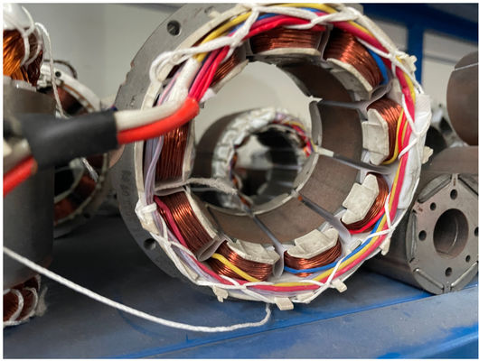 Stator bobina costurado cordão de tricô máquina de laçamento para motor de indução AC BLDC fornecedor