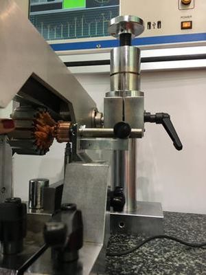 Equipamento de ensaio de armazém de redondeza Tester de motor elétrico para motor de CC escovado fornecedor