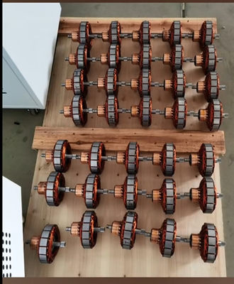 15KHz Alta Frequência Armature Commutator Soldagem de Ponto Fusão Máquina de empilhamento quente fornecedor