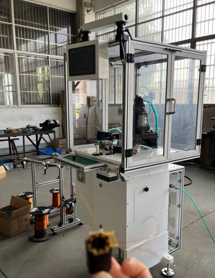 20, 28,35,42Máquina de enrolar de estator de motor a passo da série 57 com quatro agulhas BLDC Winder fornecedor