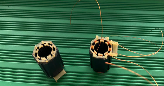 20, 28,35,42Máquina de enrolar de estator de motor a passo da série 57 com quatro agulhas BLDC Winder fornecedor