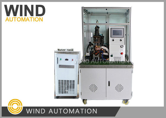 Máquina de acoplamento a quente para fusão de comutadores de armadura